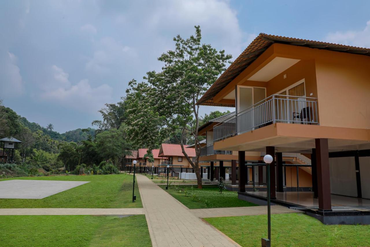 Hotel Sterling Vythiri Wayanad Exterior foto