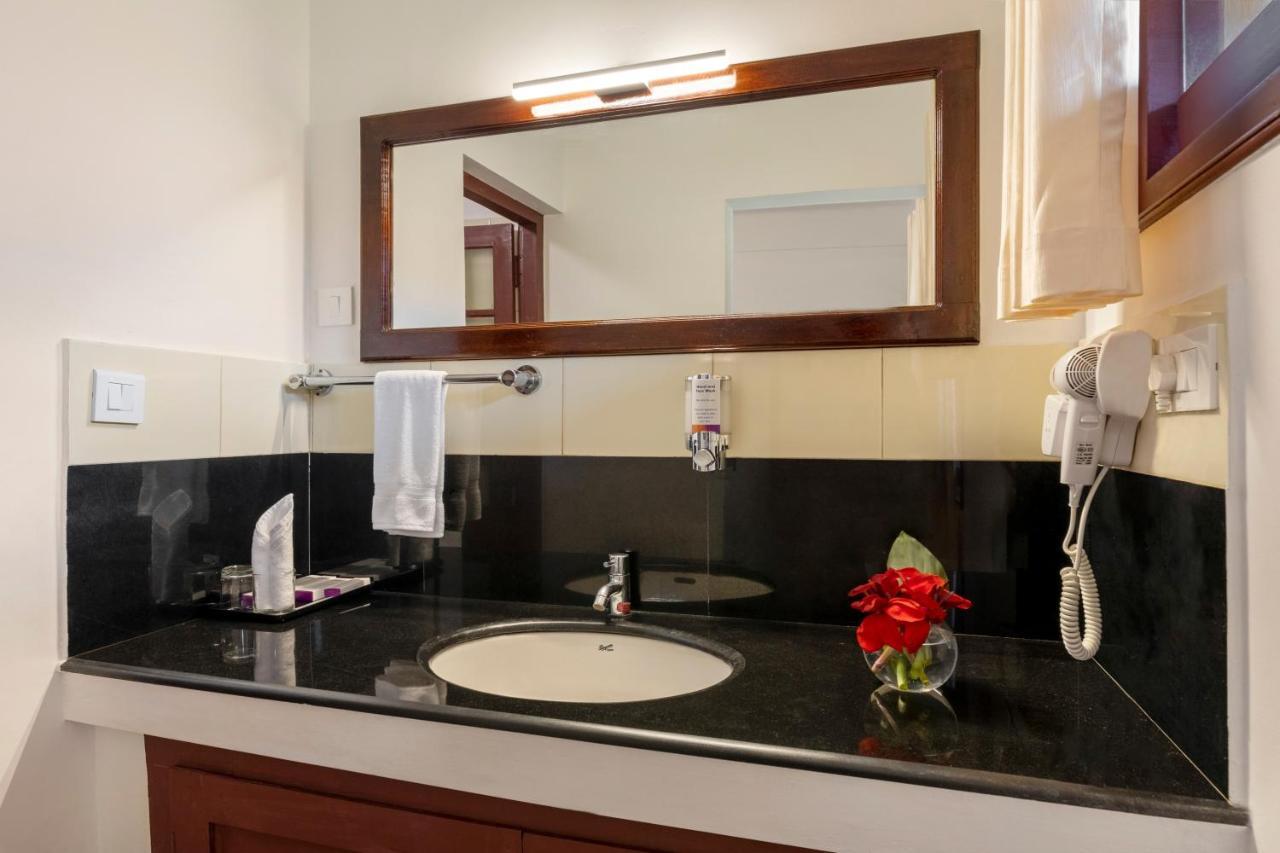 Hotel Sterling Vythiri Wayanad Exterior foto