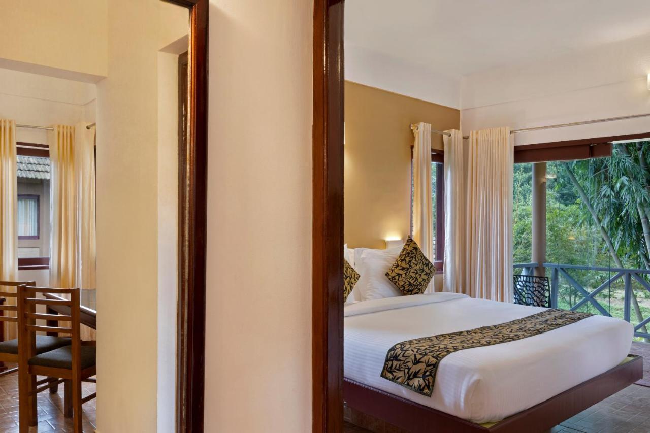 Hotel Sterling Vythiri Wayanad Exterior foto